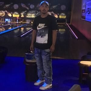 Meet your Posher, Ant